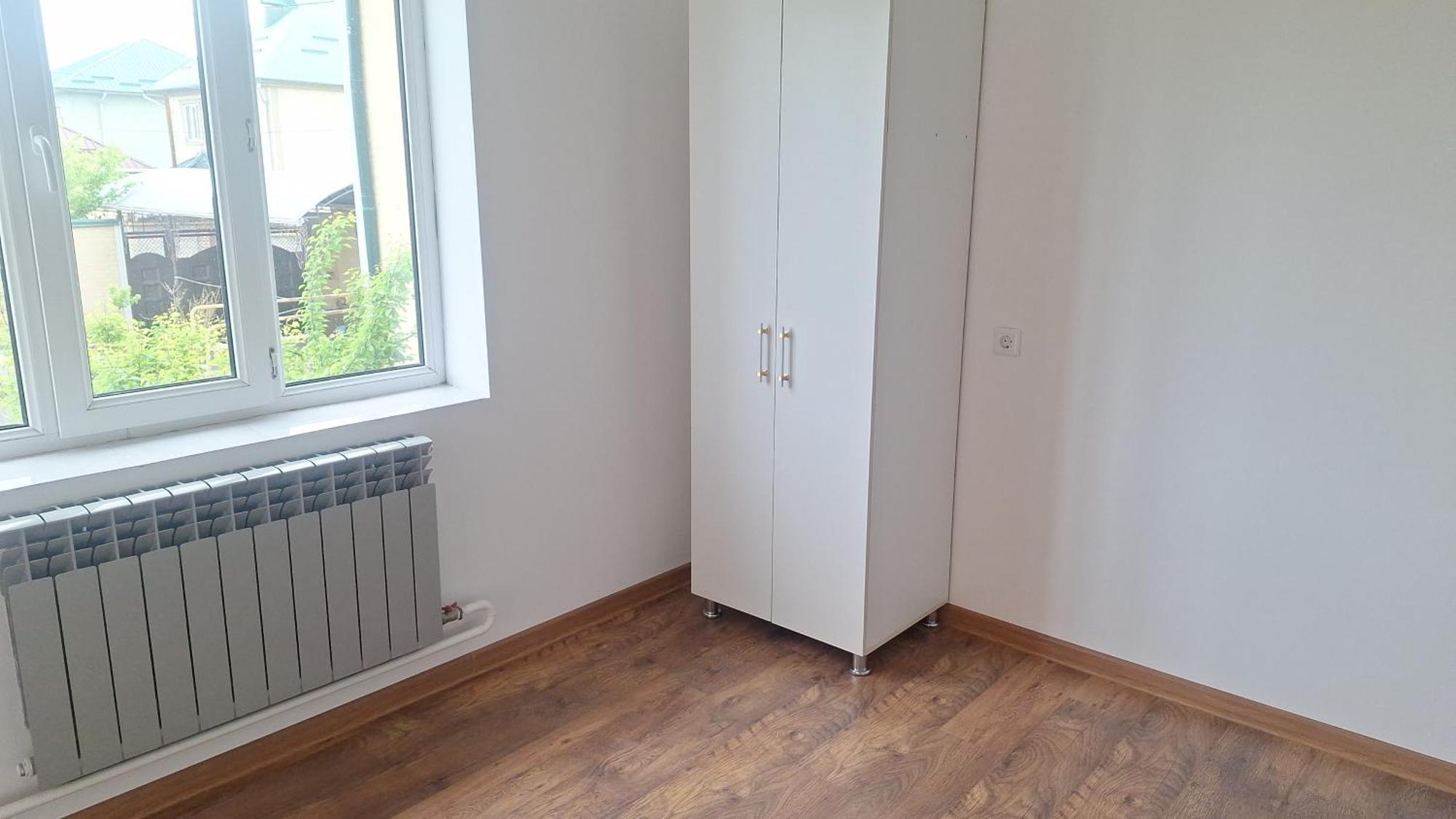 Тепло Юга Hotel Osh Luaran gambar